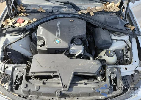 2015 BMW 328 Xi z USA, uszkodzony, nr VIN WBA3B3C51FF546812